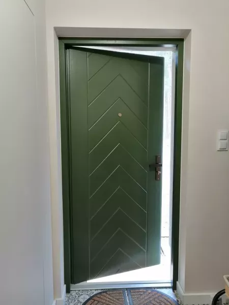 zielone-drzwi-2